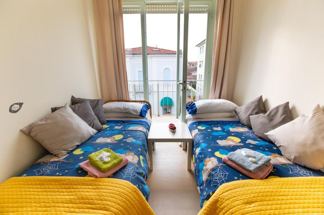 Appartamento Foscolo Viareggio Esterno foto